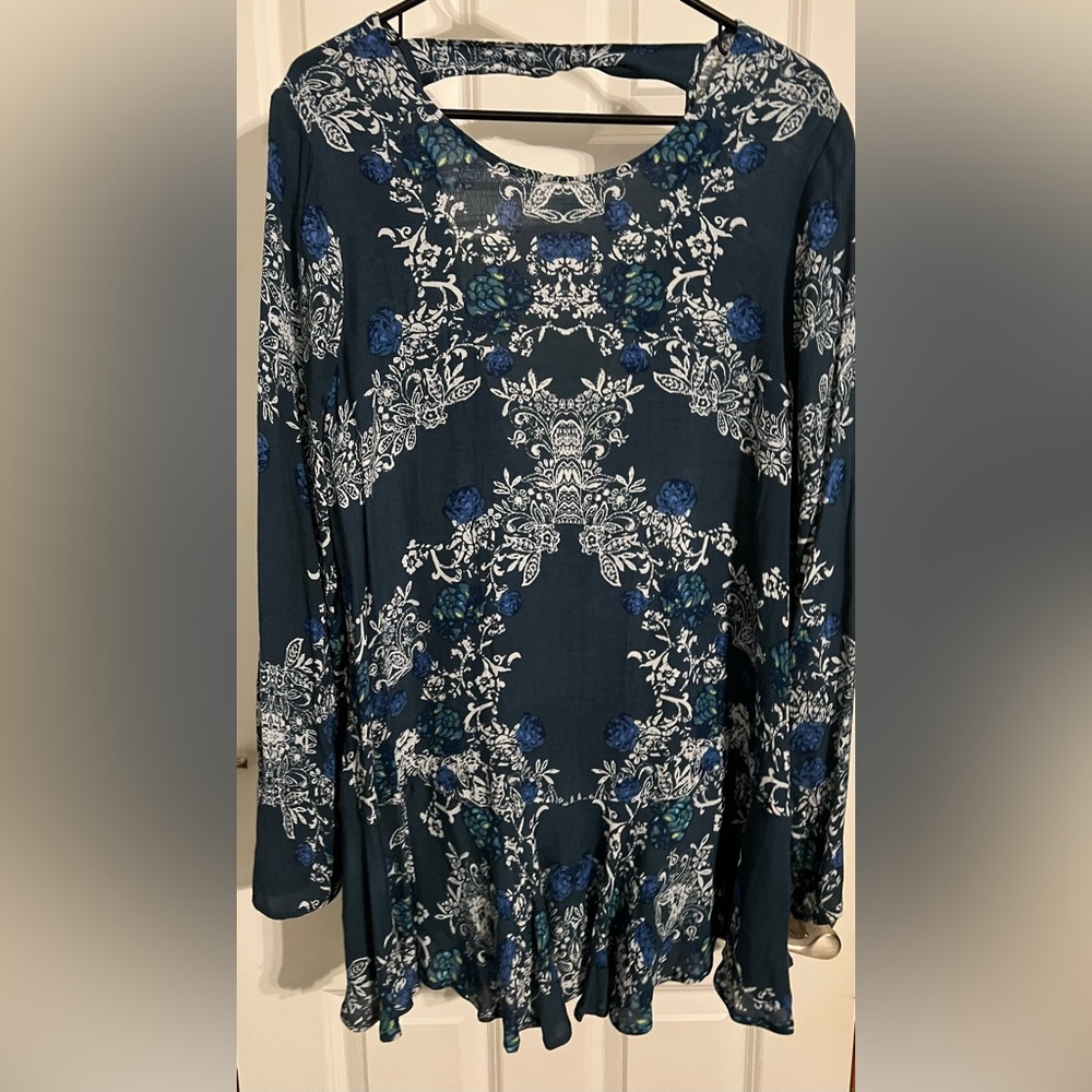 NWT Free People Flowy Top